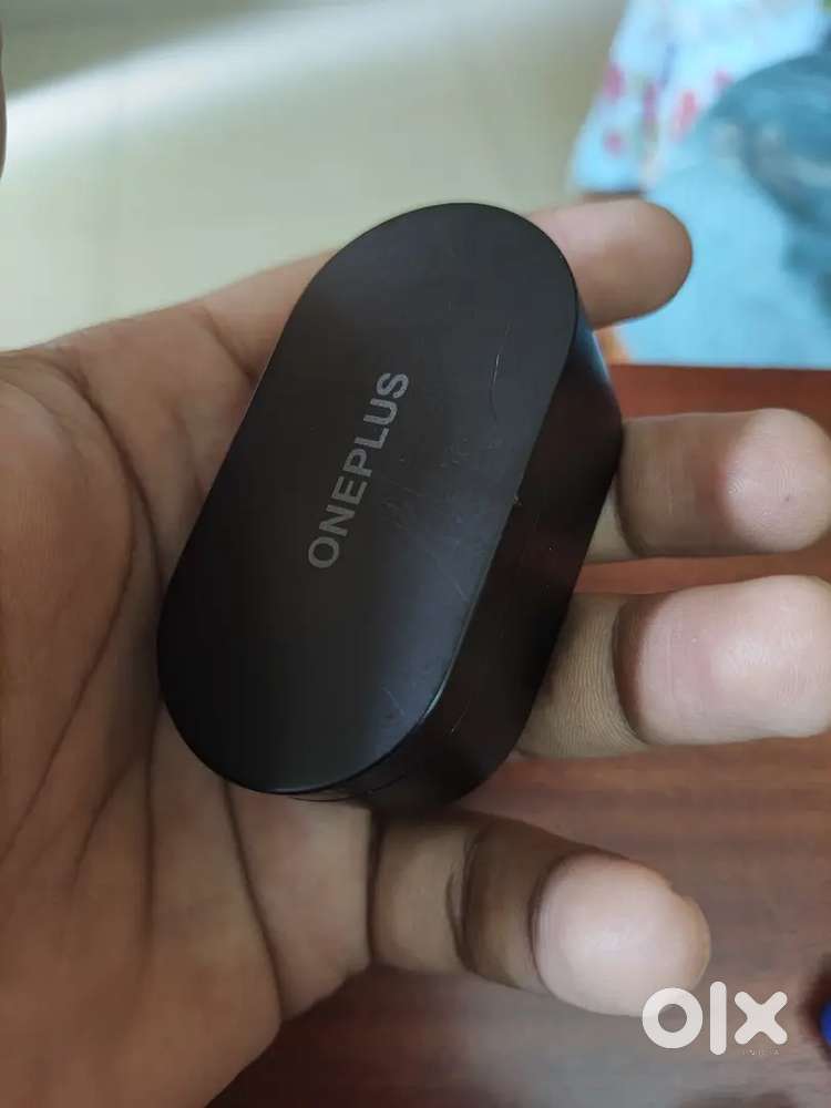 True wireless earbuds 12mm deep bass hi resolution audio