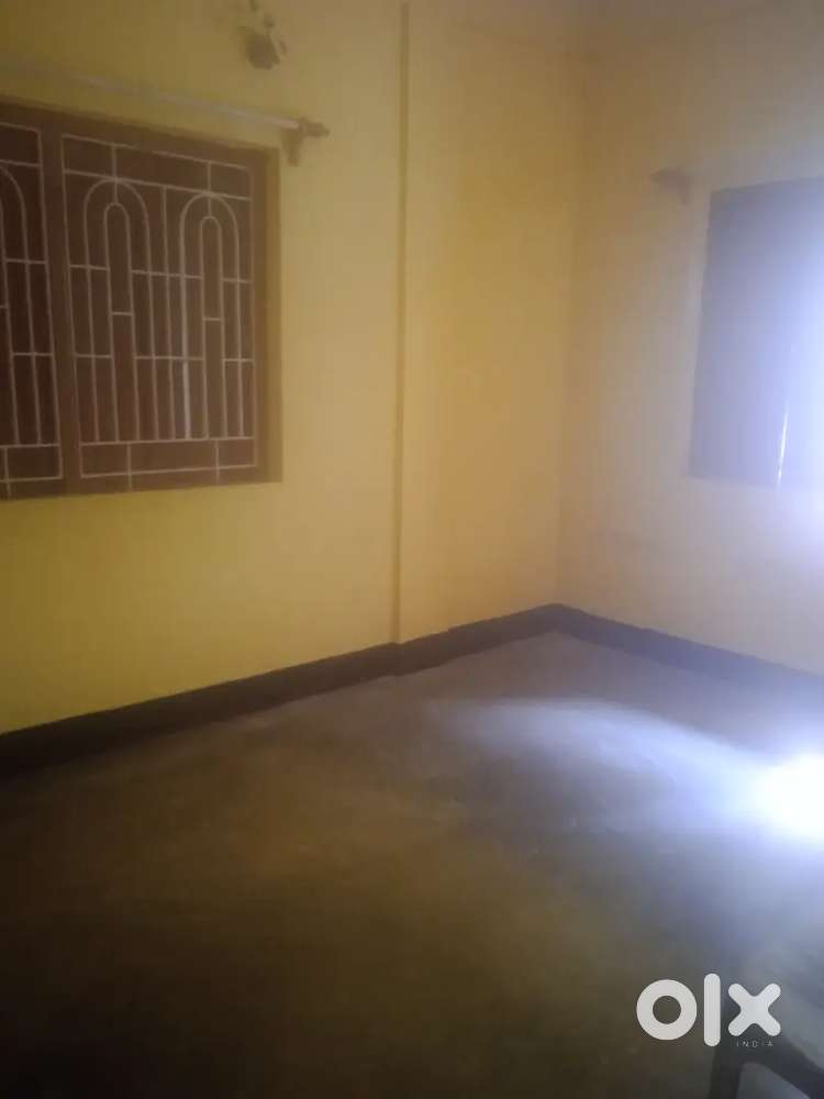 1RK rent 2nd floor near santoshpur kali bari road @4000
