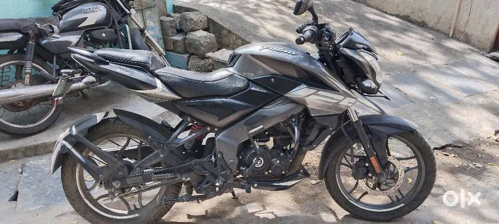 Bajaj na 125 best condition not a single scratch in bike