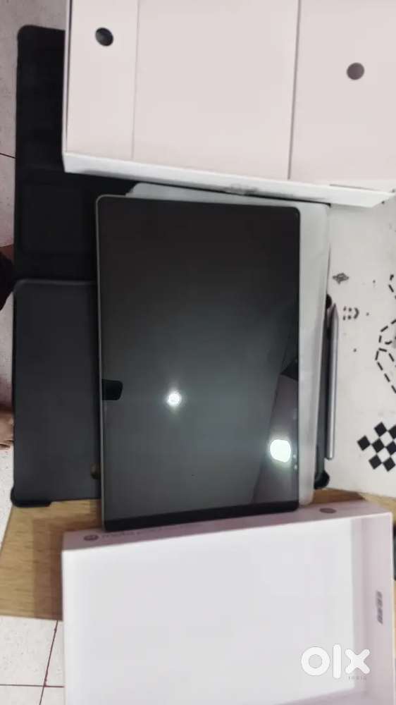 Motorola pad 60 pro Tab 8/128,12.7,With Pen,Never Used 2 year Warranty
