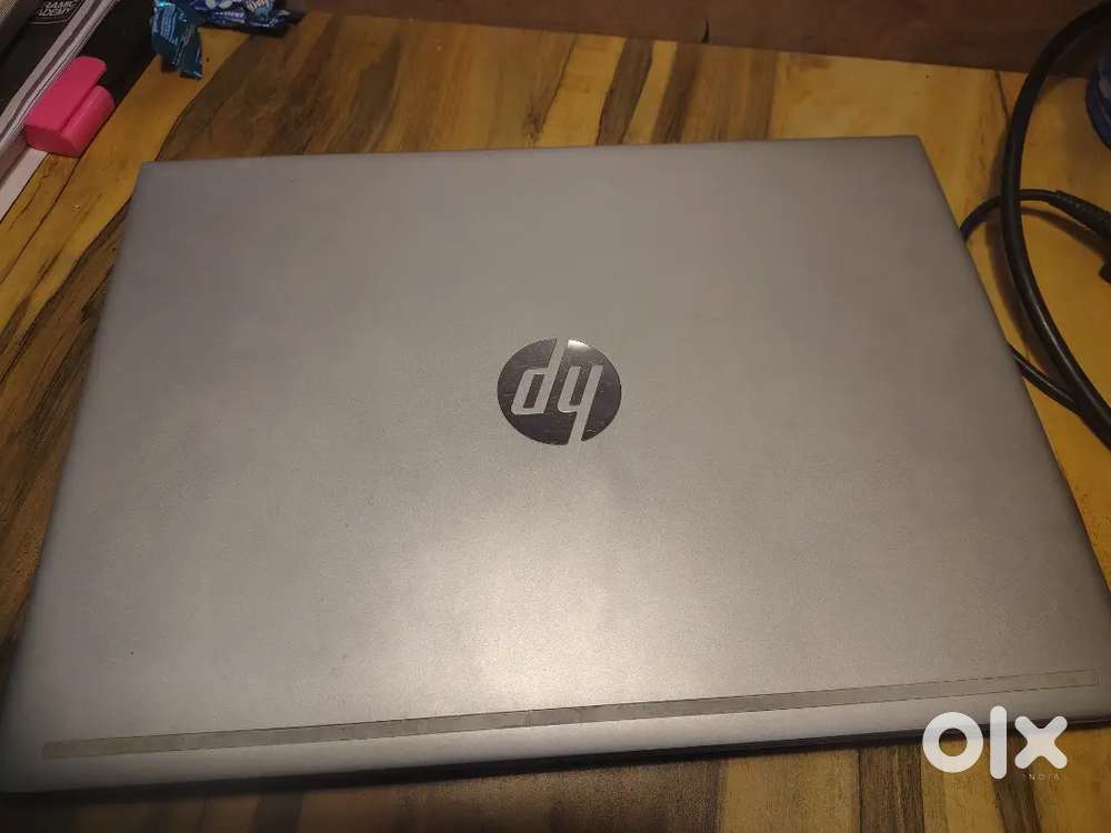 Hp laptop reyzen 5 mint condition hai laptop ki jyda chala hua nhi h