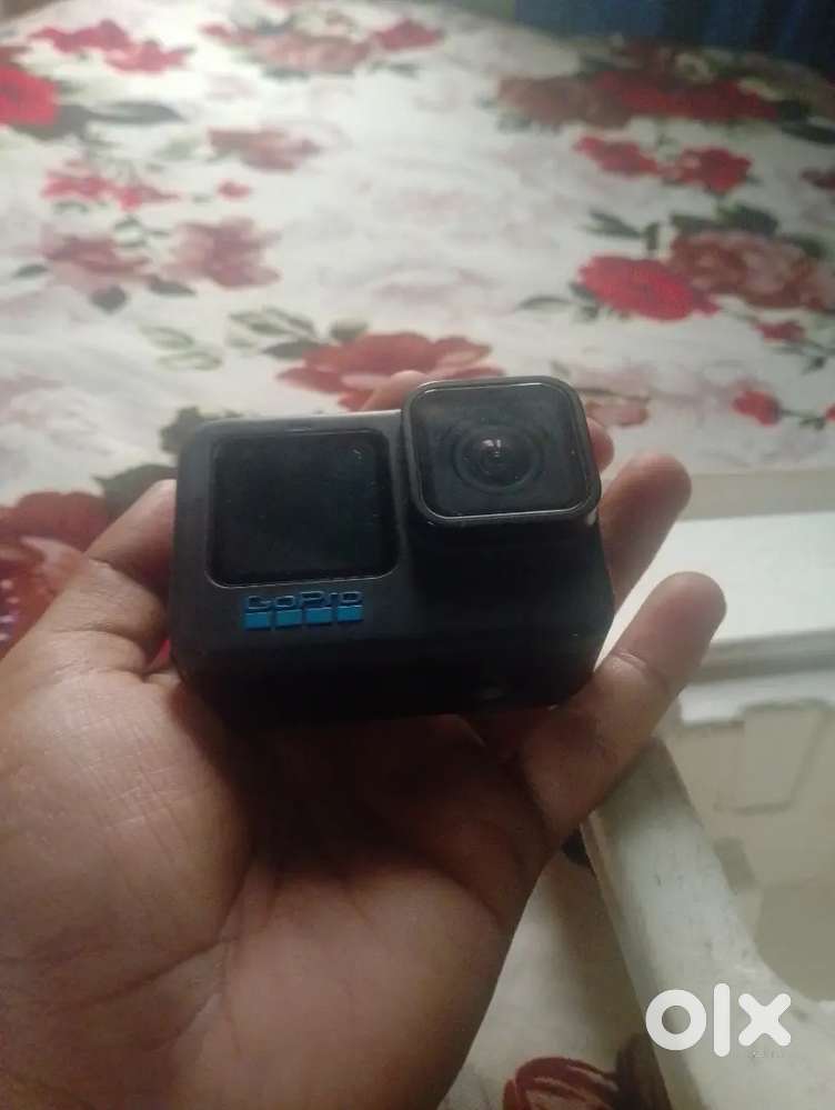 Condition is very good,waterproof,5.3kand4k availability,I stopbloging