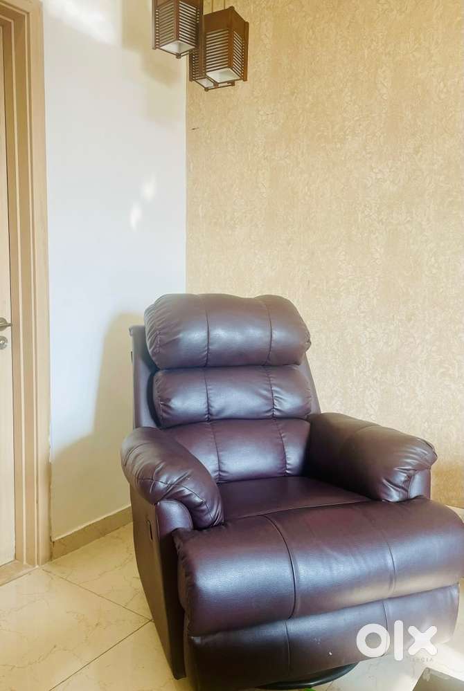 Recliner Sofa