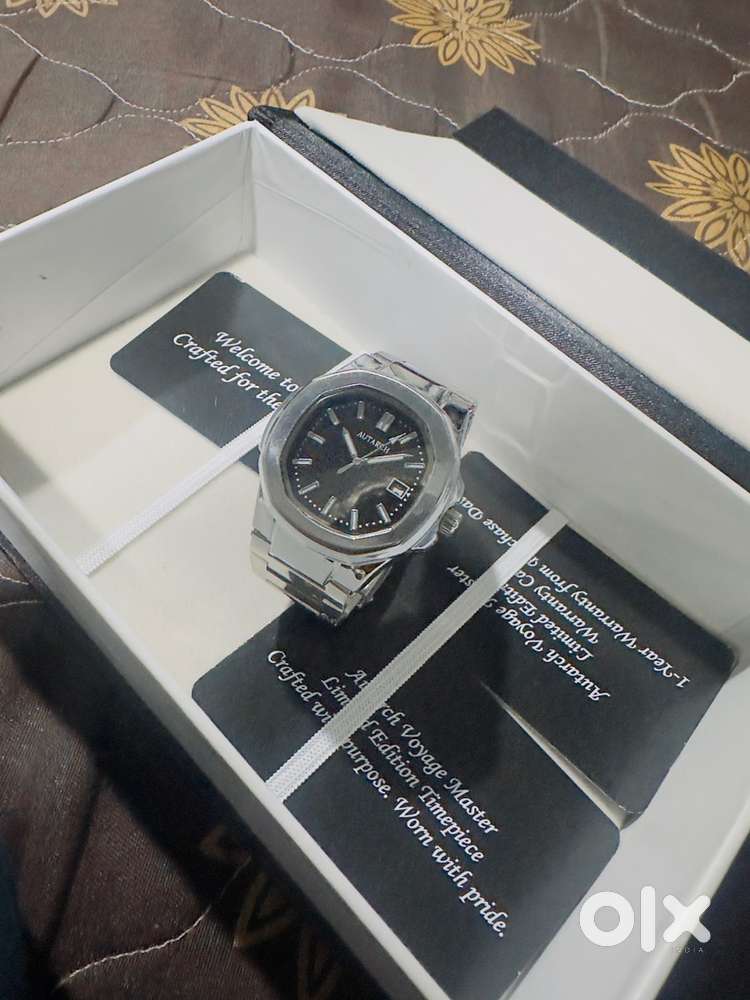 AUTARCH PREMIUM WATCH