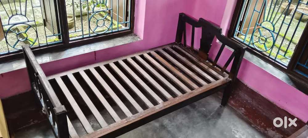 Twin Wooden (Segun) single bed (1+1).