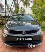 Tata Altroz 1.2 XT, 2020, Petrol