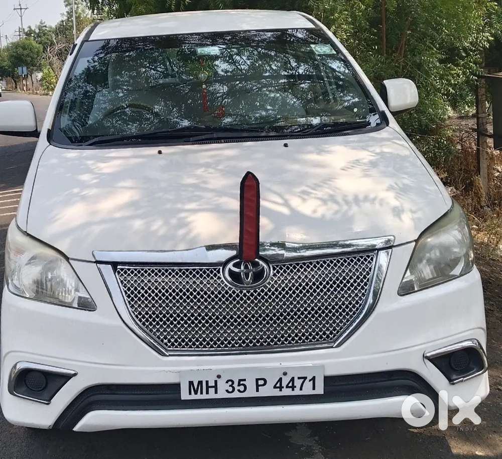 Toyota Innova 2013