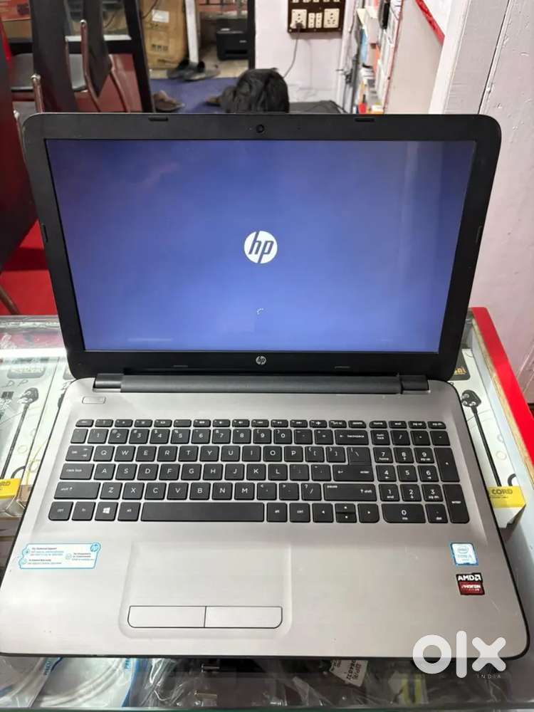 Hp i5 6th gen/8gb ram