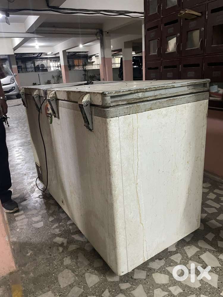 Deep freezer for sale