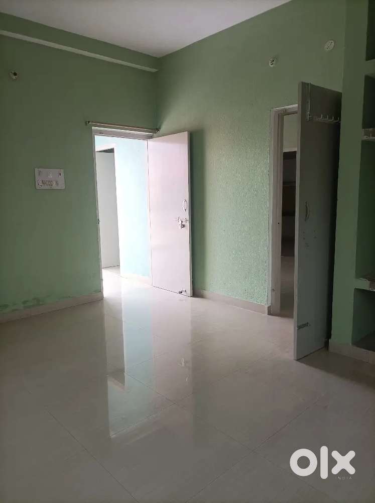 Family , Batchlor, Office