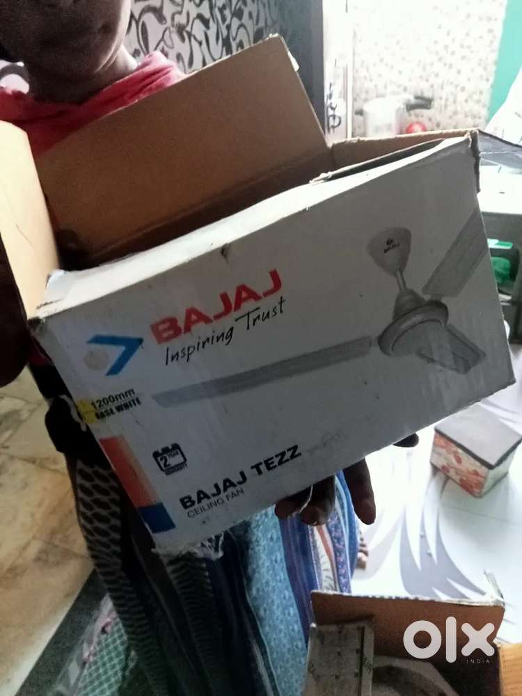 Bajaj and crompton Fan 3 pcs used fan.not working