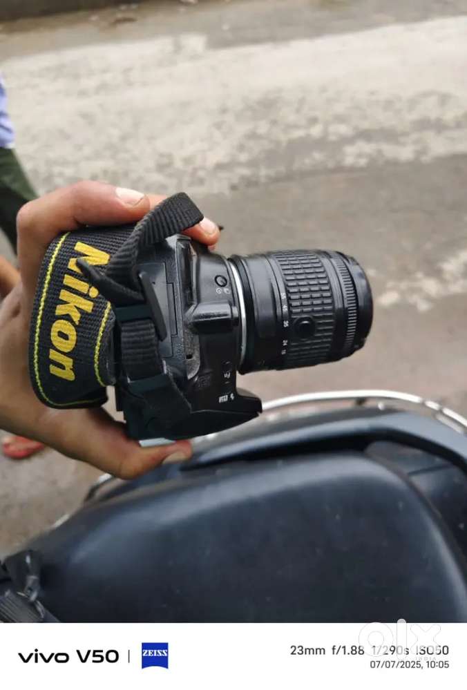 Nikon 5600D