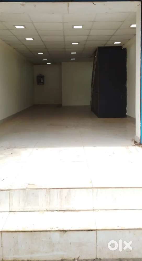 42M² HIGHWAY FACING SHOP IN PORVORIM