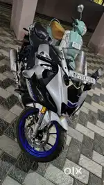 Best condition R15 M available.