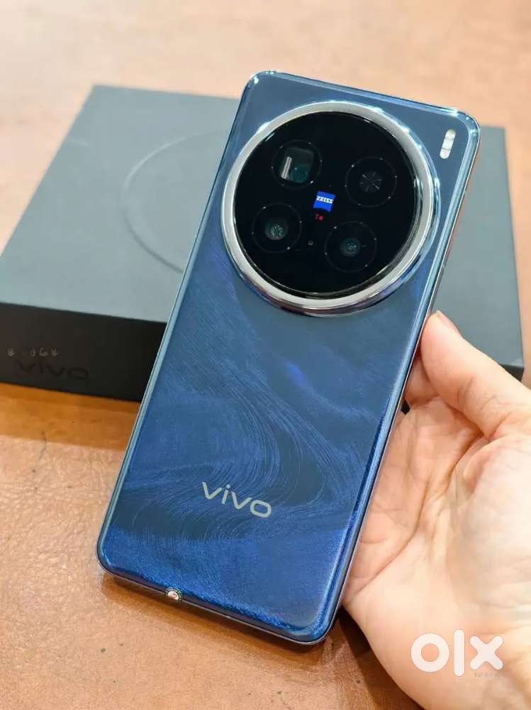 Vivo X 200 Pro 16GB Ram 512 GB ROM EMI also available