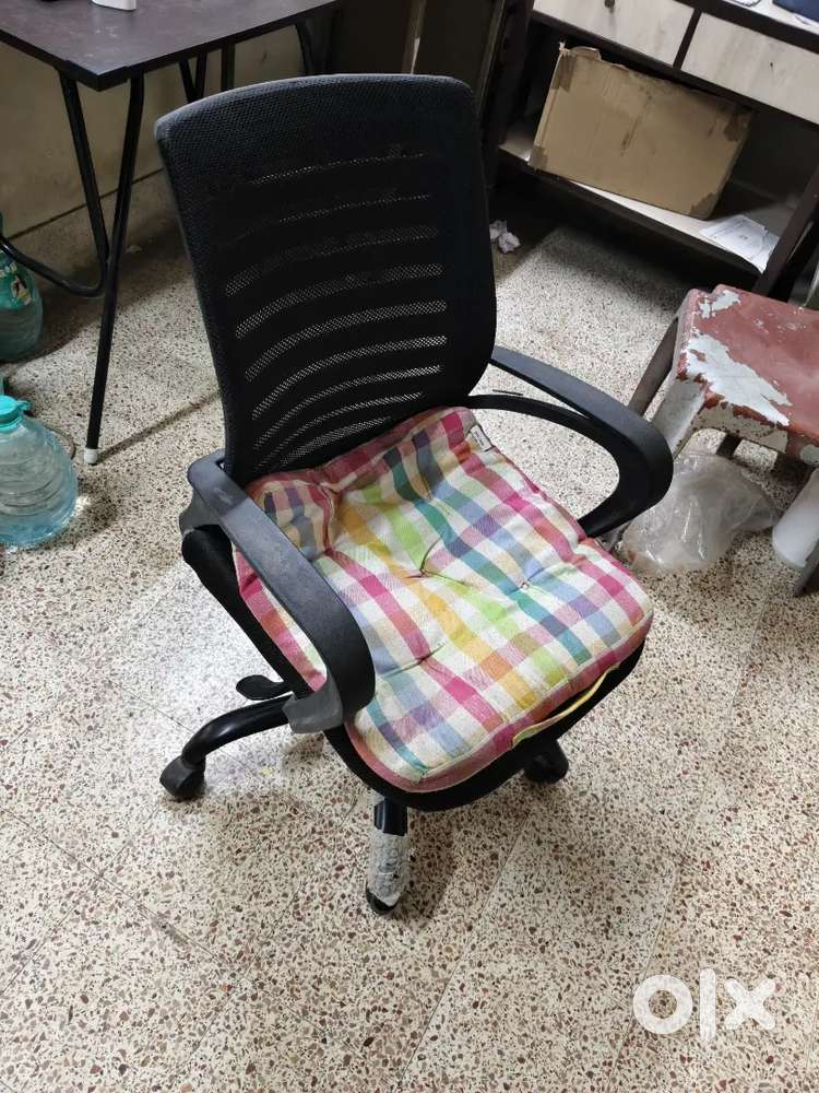 Office/study rotating  chair
