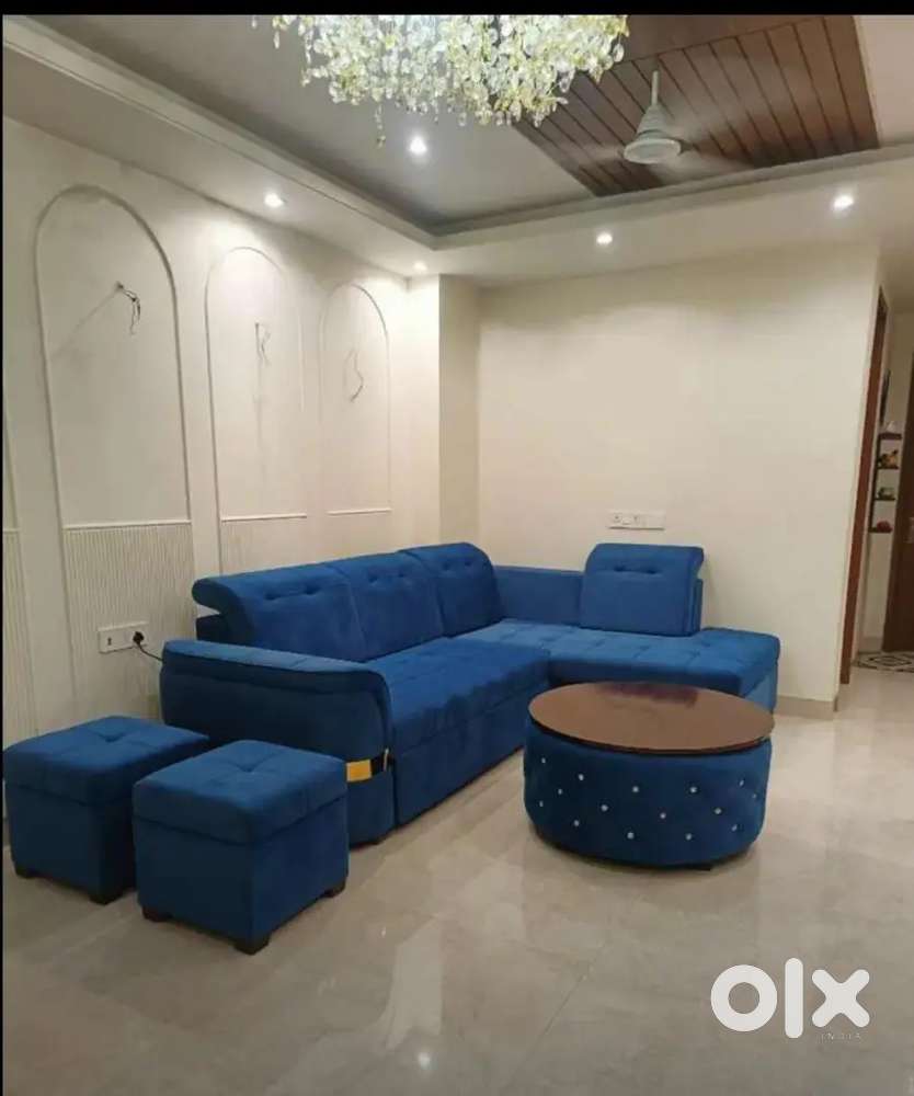 Flat rooms for working girls