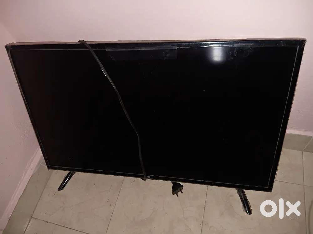 It's a tv which do work,like no sound blurred sound,blurred vision so