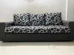 5 seater sofa in very good condition
