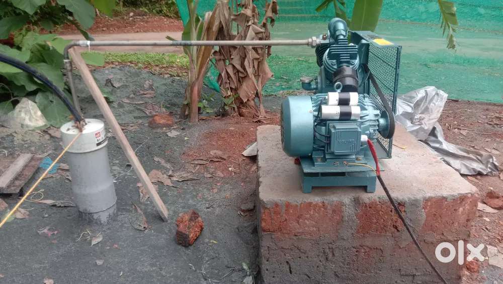 Borewell compressor motor