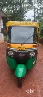 Bajaj maxima z CNG bs6