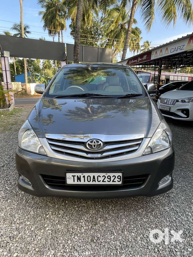Toyota Innova 2004-2011 2.5 V Diesel 7-seater, 2011, Diesel