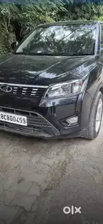 Mahindra XUV300 2022 Petrol 32000 Km Driven