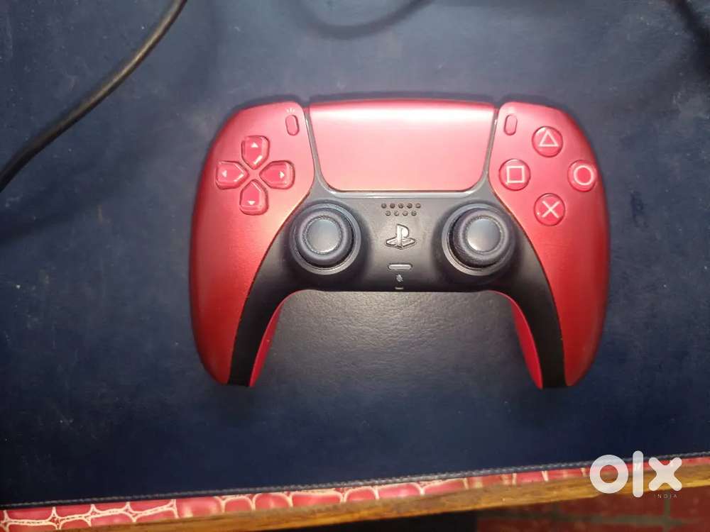 PS5 Controller - Metallic Red