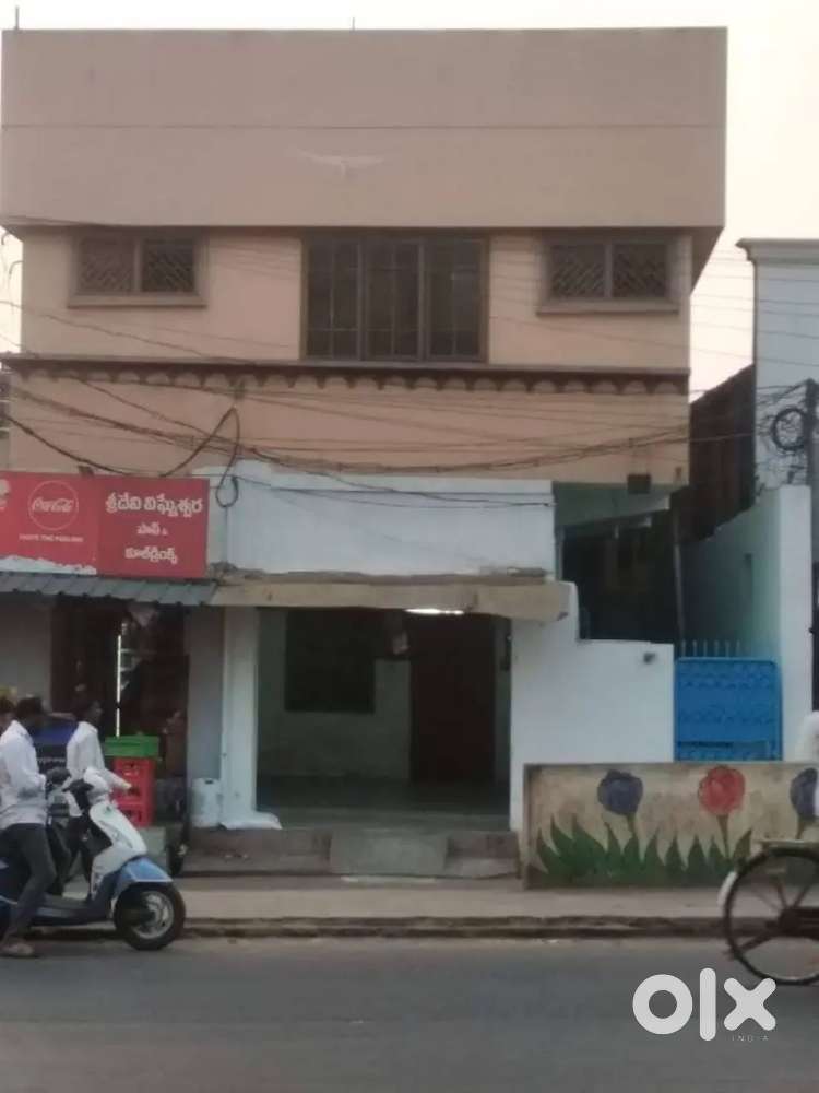 Jagannaickpur bridge shop