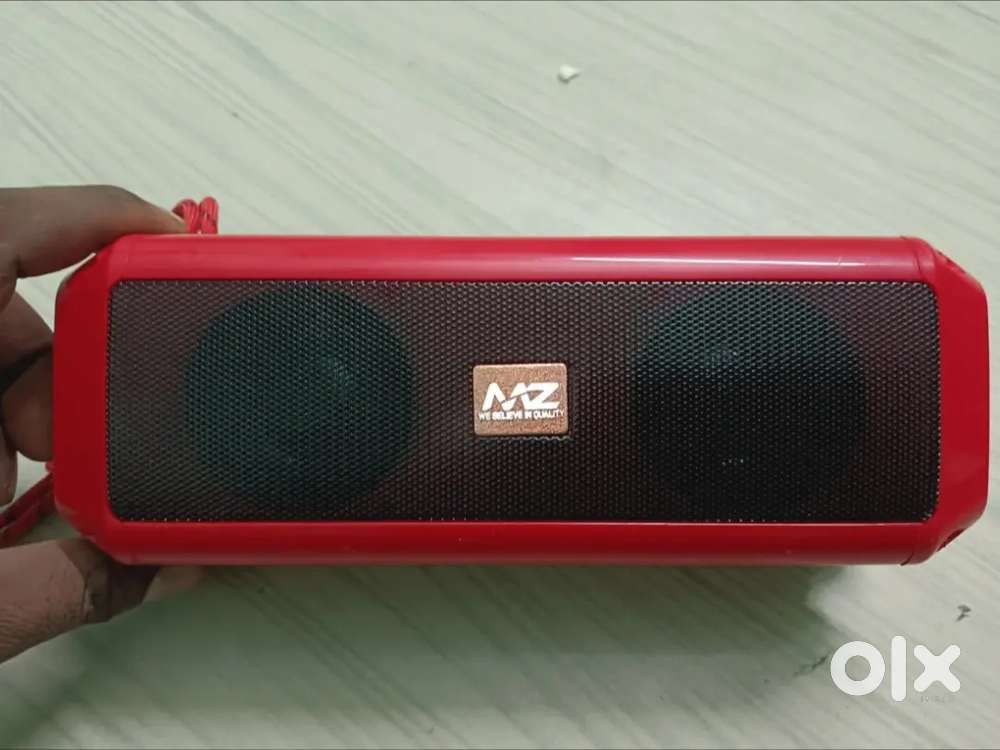 Mobile blootooth speaker