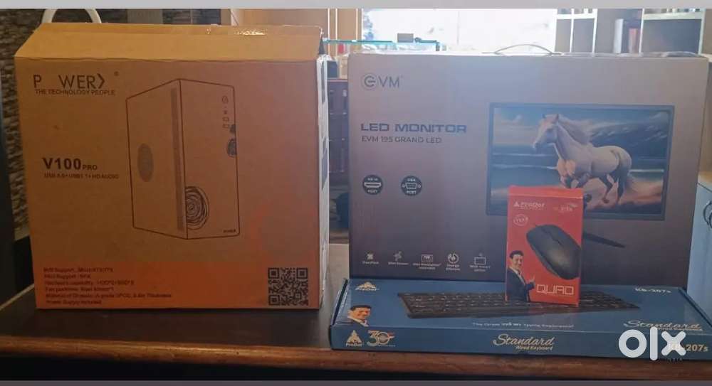 Desktop pc (i5 with 18.5 monitor)