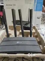 TP LINK 4 ANTENA ROUTER ALMOST NEW