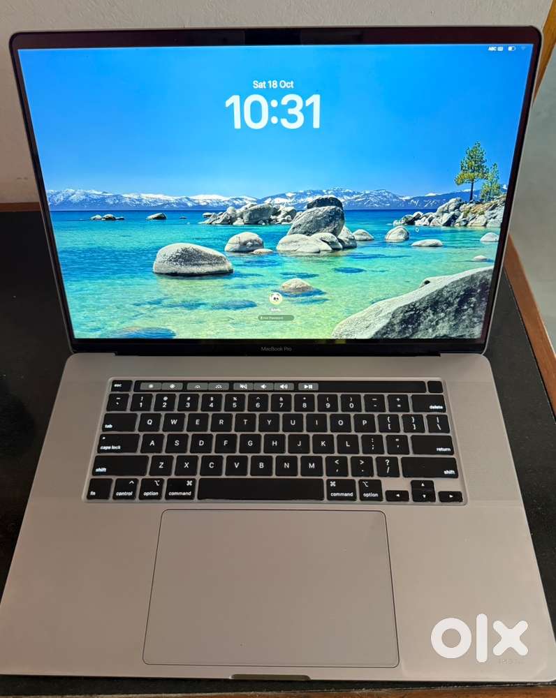 Apple Macbook Pro 16 inches (Touch Bar 2019)