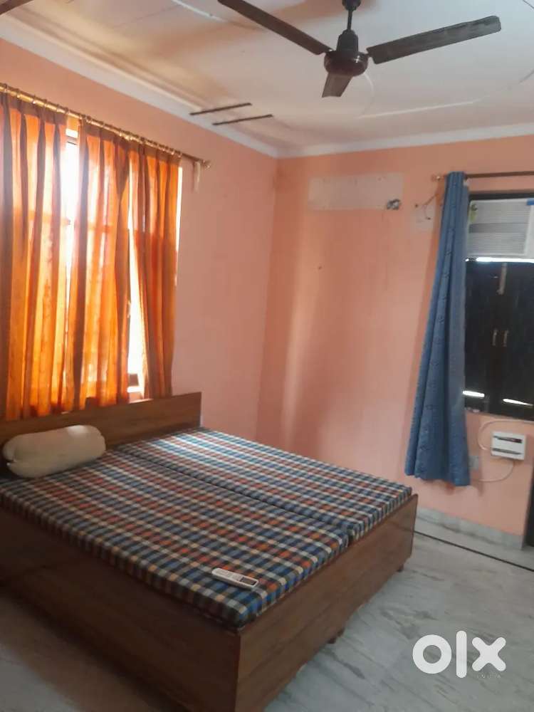 Furnished 2 bhk  for rent for couple, boys and girls