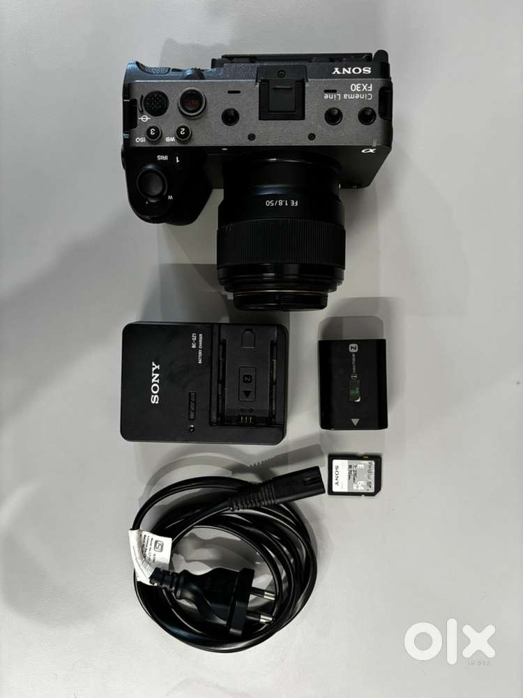 Sony FX30 with 50mm Sony Lens, Good contion camera with 2 yrs warranty