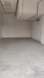 First floor shop for rent