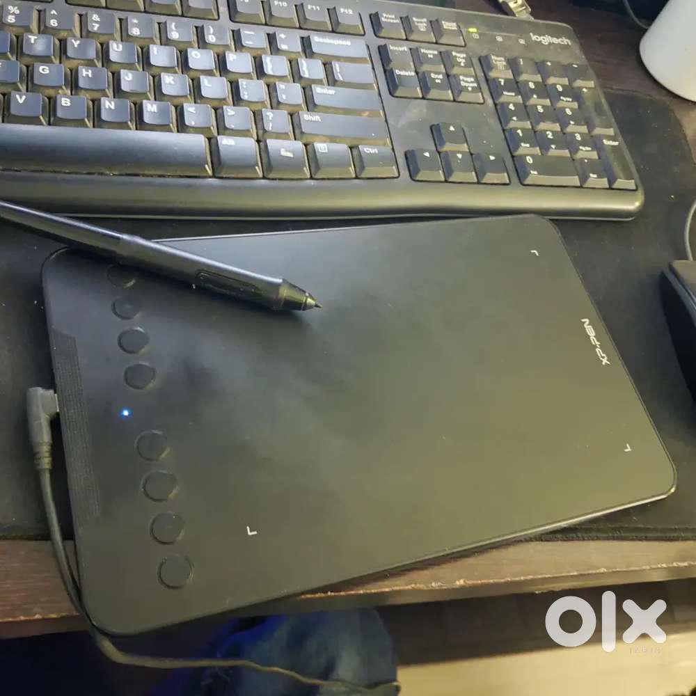 XP Pen Deco mini 7 ( For beginner artists , also connects with Phone)
