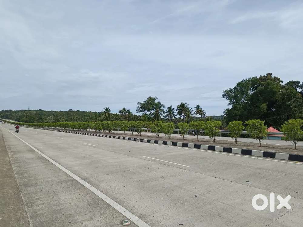 50 MTR From Vizhinjam Port 20 Acer land sale 16 lakhs per Cent