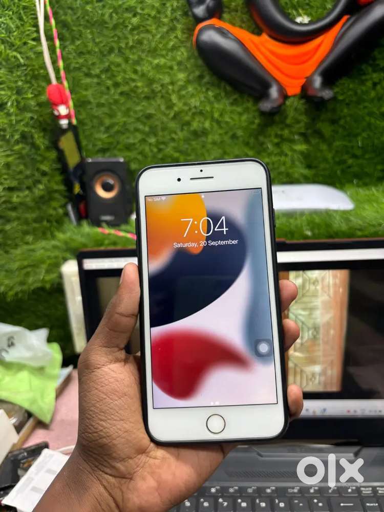 I phone 7 plus no scratch