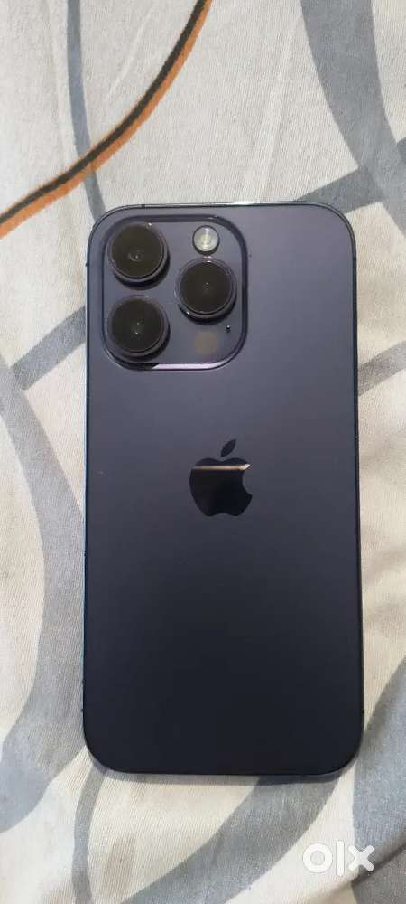 iPhone 14 pro deep purple