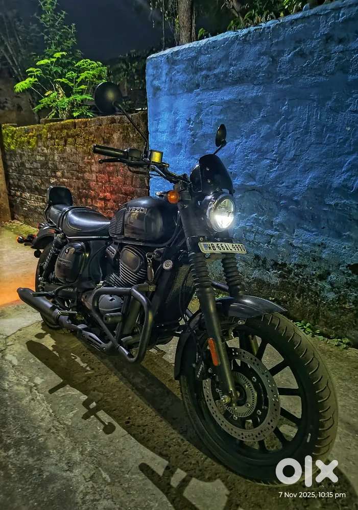 Yezdi roadster immaculate condition for sale