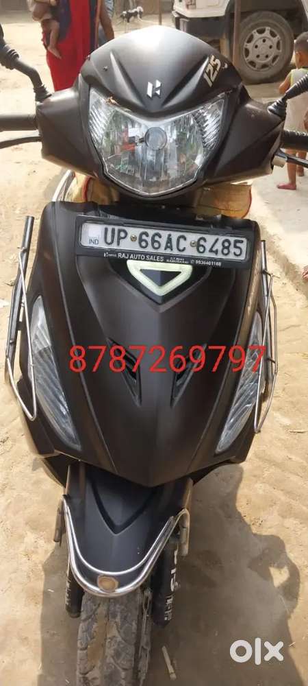maestro 125 bs-6 showroom condition