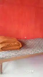 Clean and independent room available