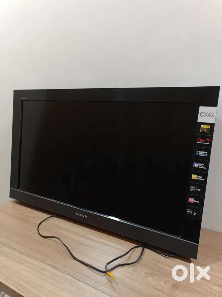 Sony BRAVIA 32” Full HD TV  Colour LCD  Only ₹7,000