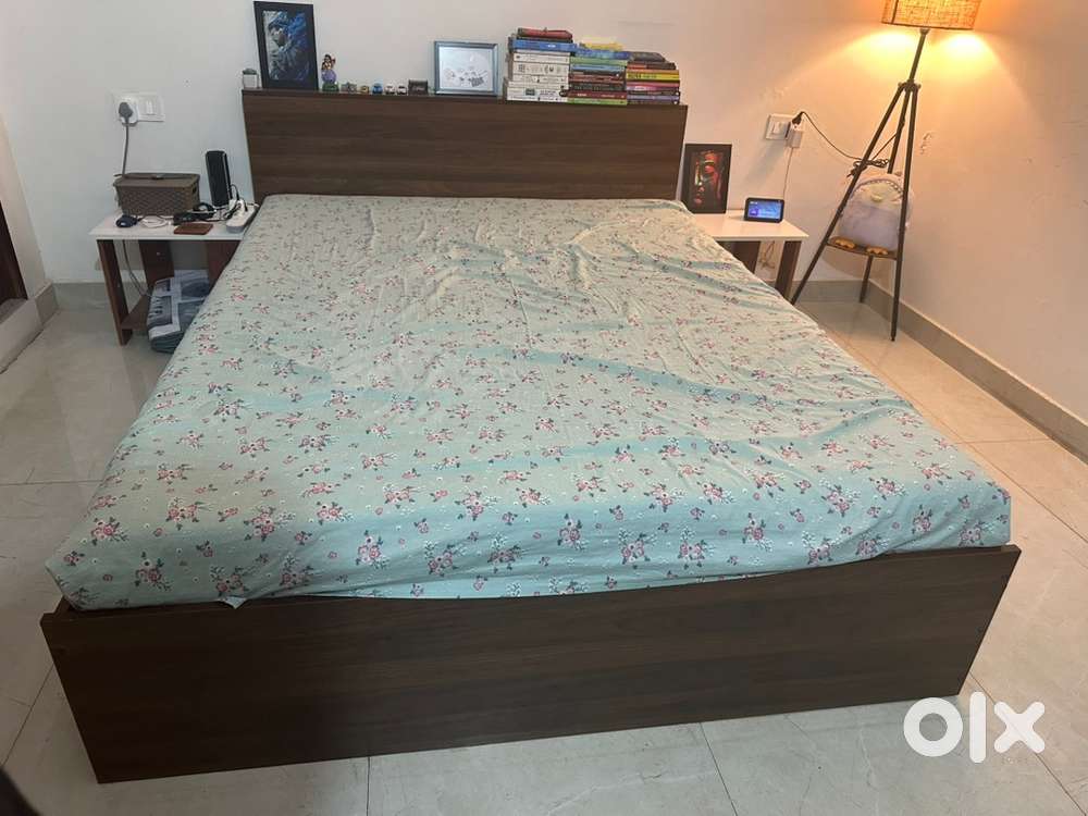 Double Bed with Mattress, 3 Pillows, 2 Cushions and 2 Side Tables