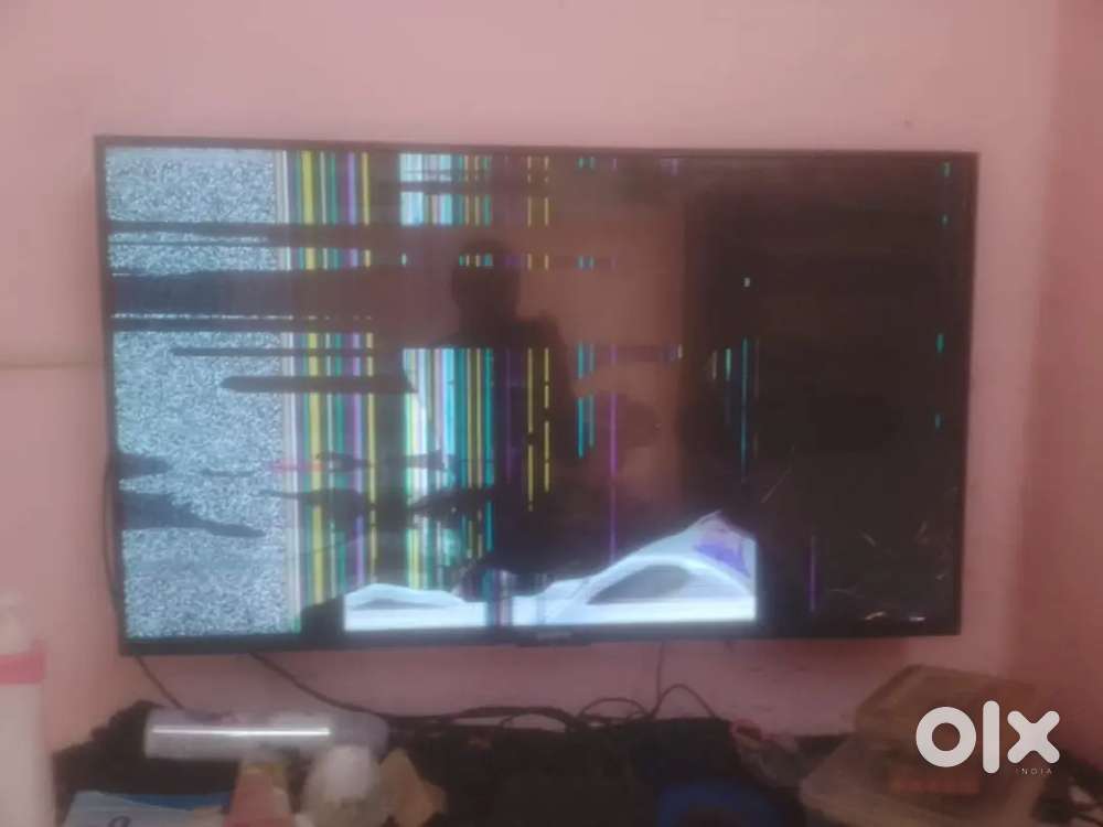 Sony tv led model number KLV-43W772W