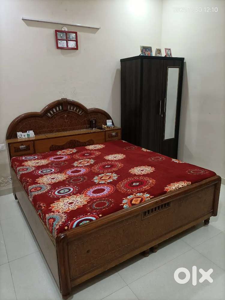 Double bed for urgent sale