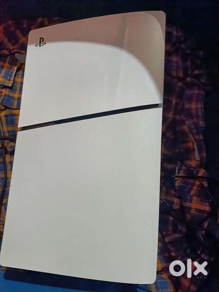 Sony ps5 slim disc. Still 10 month warranty