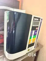 Leveluk SD 501 Enagic Kangen water machine