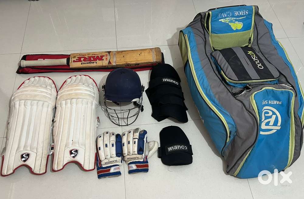 Season cricket kit